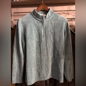 Alfred Dunner 1/4 zip collar 100% acrylic, super soft,